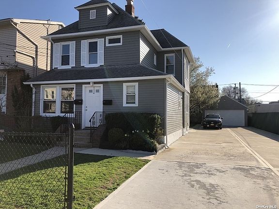 2nd image of 16 New St APT 1