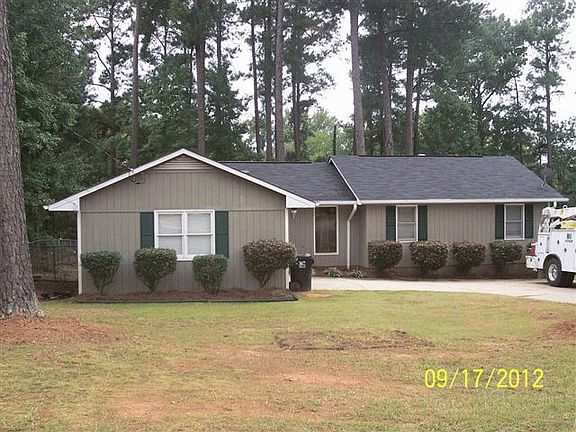 2nd image of 160 Winston Dr