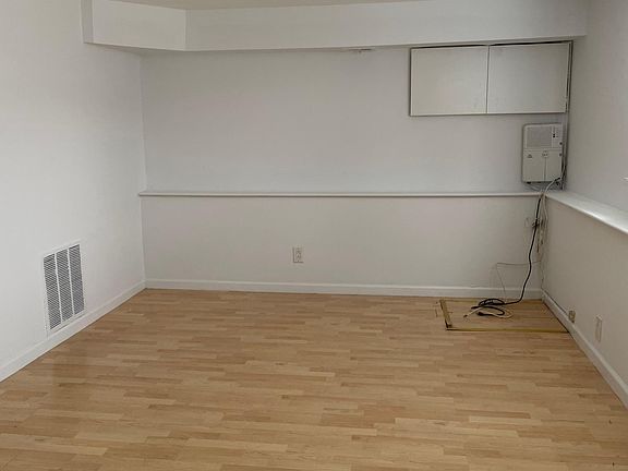 3rd image of 10556 Flatlands 5th St