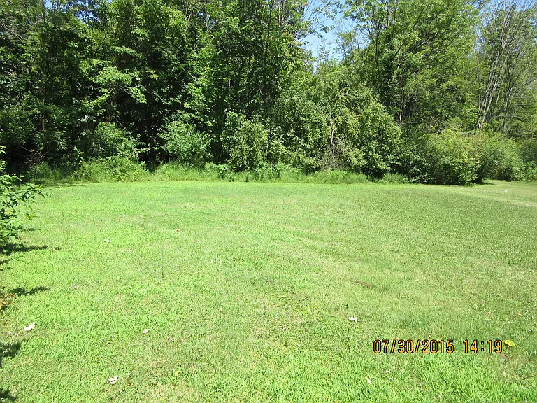 35505 Aurora Rd — Photo 3