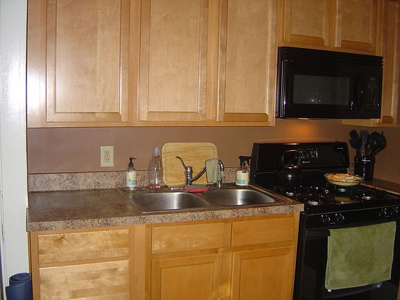 New Kitchen with all appliances and cabinets