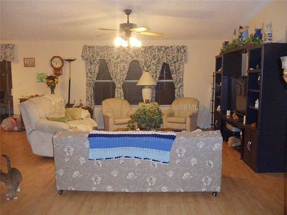 4th image of 2711 Lake Grassmere Cir