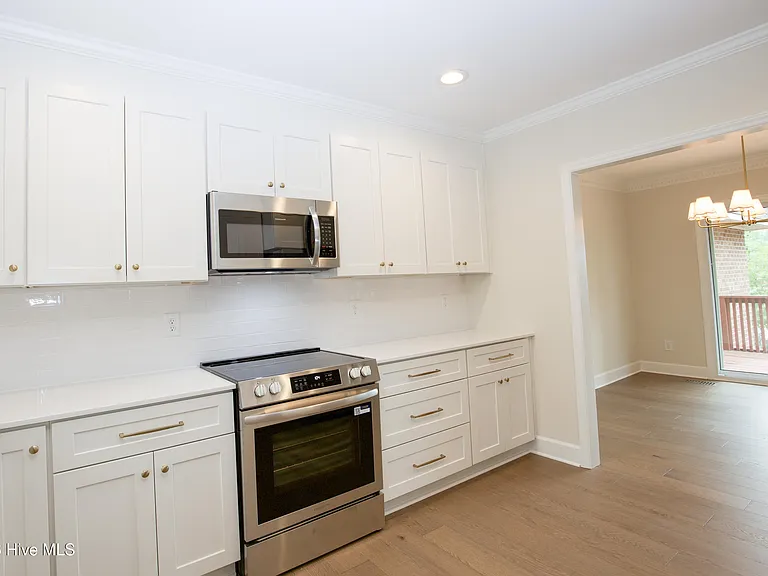 131 Racquet Ln — Photo 18