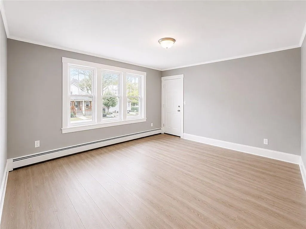 2 bed, 1.0 bath, 1000 sqft, $1,800 — Photo 3