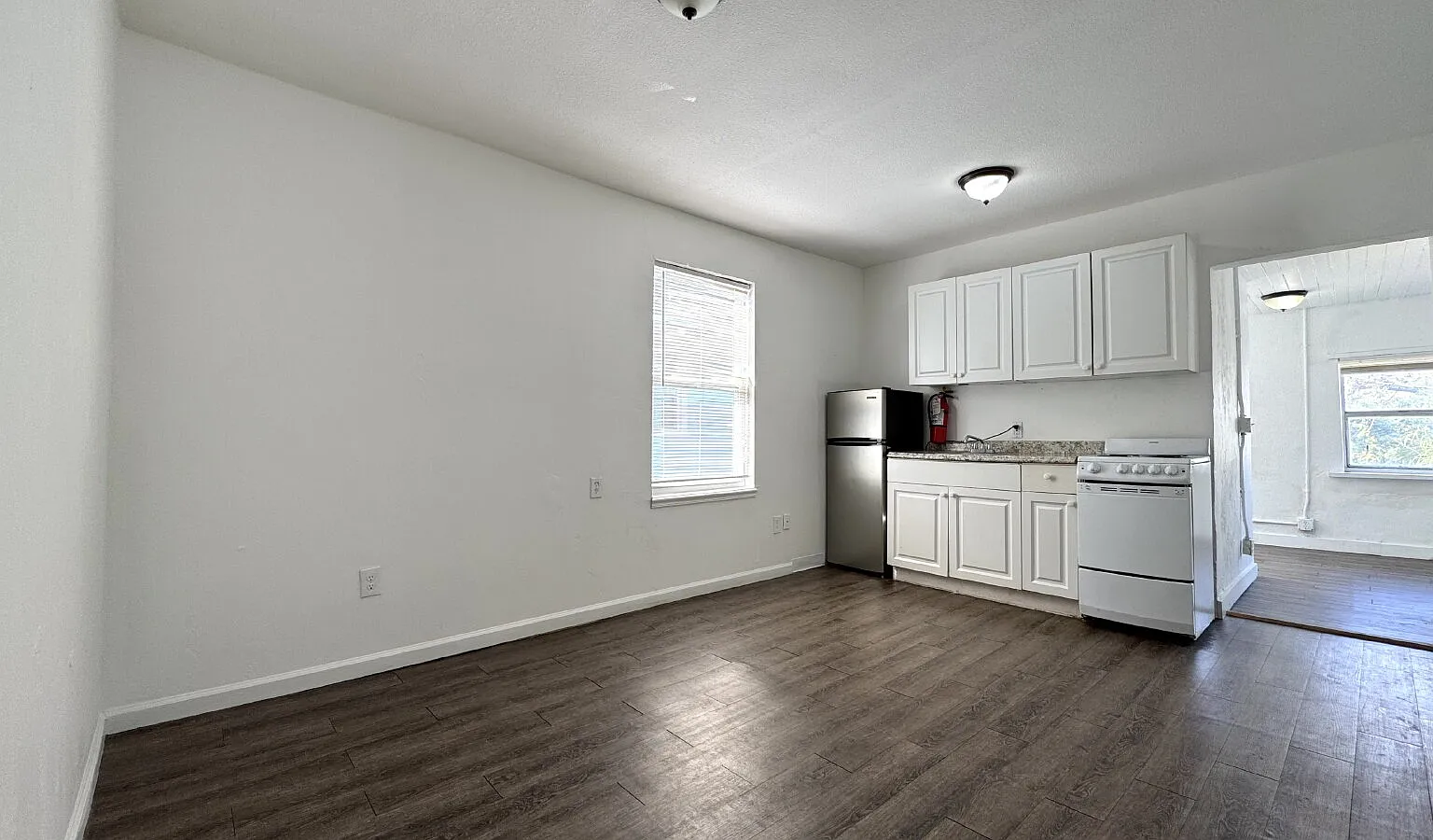 2 bed, $1,200 — Photo 1