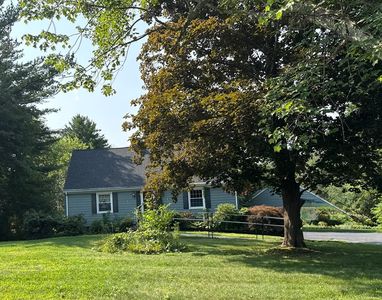 556 Hoppin Hill Ave, North Attleboro, MA, 02760