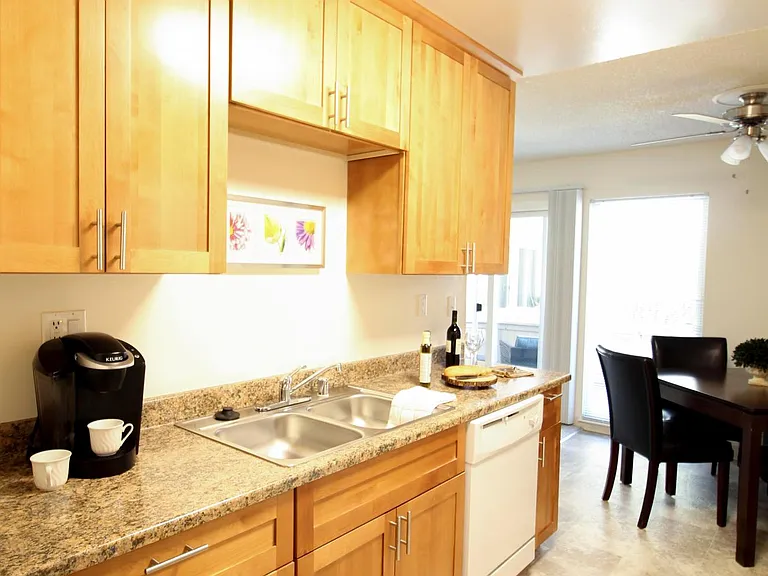 Kenwal Apartments — Photo 19