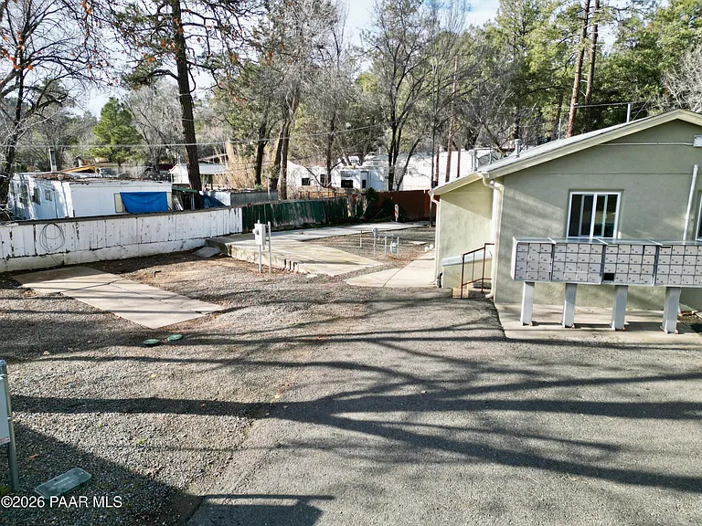 700 White Spar Rd — Photo 46
