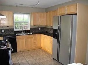 2nd image of 3137 SW 14th St