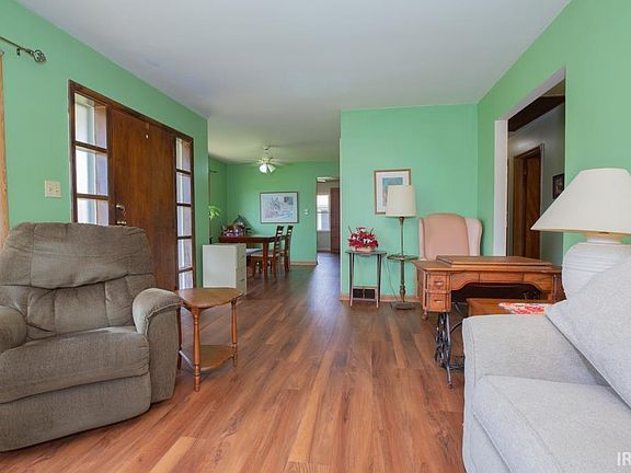 2nd image of 6504 Lincoln Ave