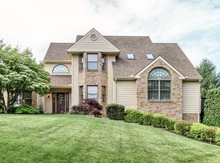1016 Fieldstone Ct, Lancaster, PA 17603