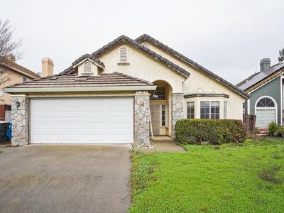 136 Oak Brook Court, Vacaville, CA, 95687