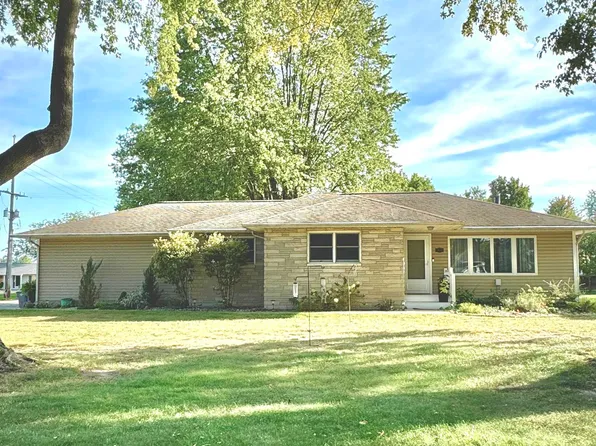 1934 E Sheridan St, Warsaw, IN 46580