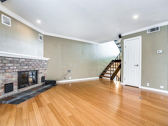 5th image of 2020 N Garrett Ave APT 107
