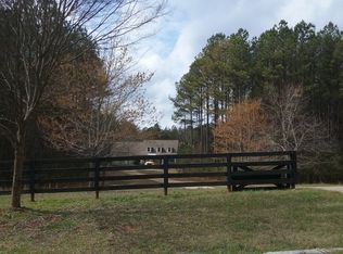 85 Fincher Rd, Moreland, GA 30259