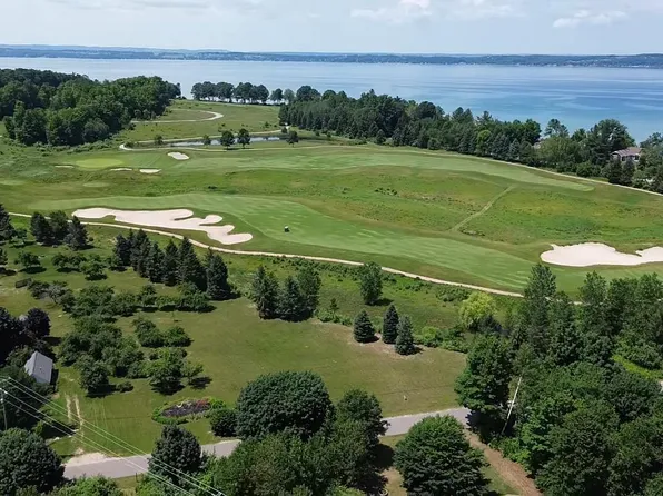 0 Woodridge Dr, Williamsburg, MI 49690