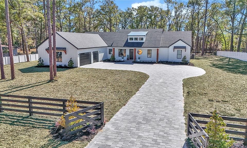 1st image of 11430 SW 61st Place Rd