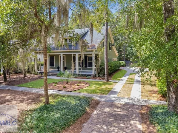 135 Wildlife View Ct N, Richmond Hill, GA 31324