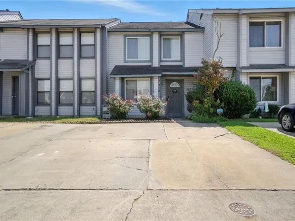 714 Quesnel Dr, Virginia Beach, VA 23454