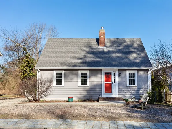 7 Melix Ave, Plymouth, MA 02360