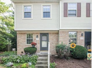 205 Foxtrail Ct, Westerville, OH 43081