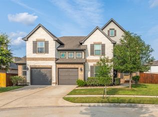 5106 Green Leaf Ln, Fulshear, TX 77441