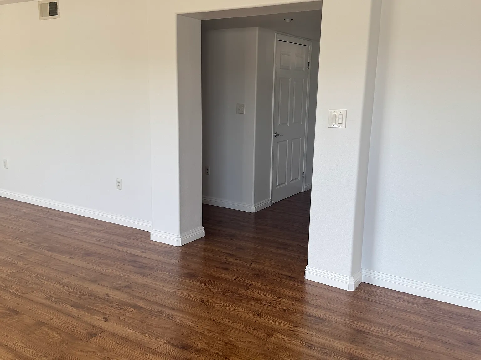 2 bed, 1350 sqft, $3,800 — Photo 2