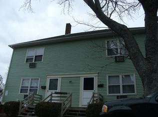 9 Richard St, Cranston, RI 02910