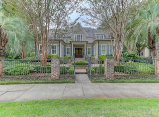 621 Pitt St, Mount Pleasant, SC 29464