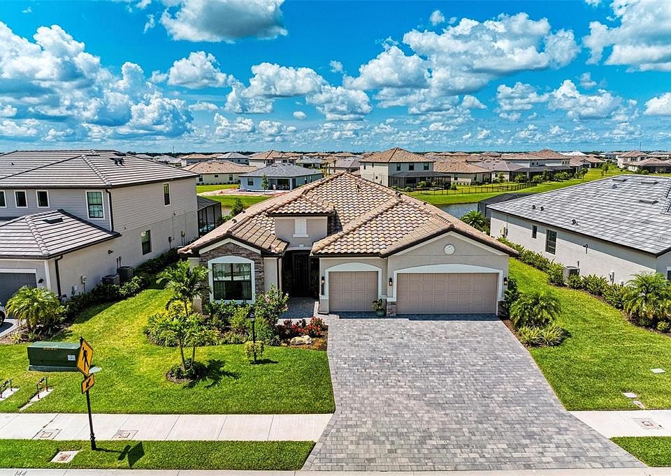1st image of 5028 SEAFOAM TRAIL
