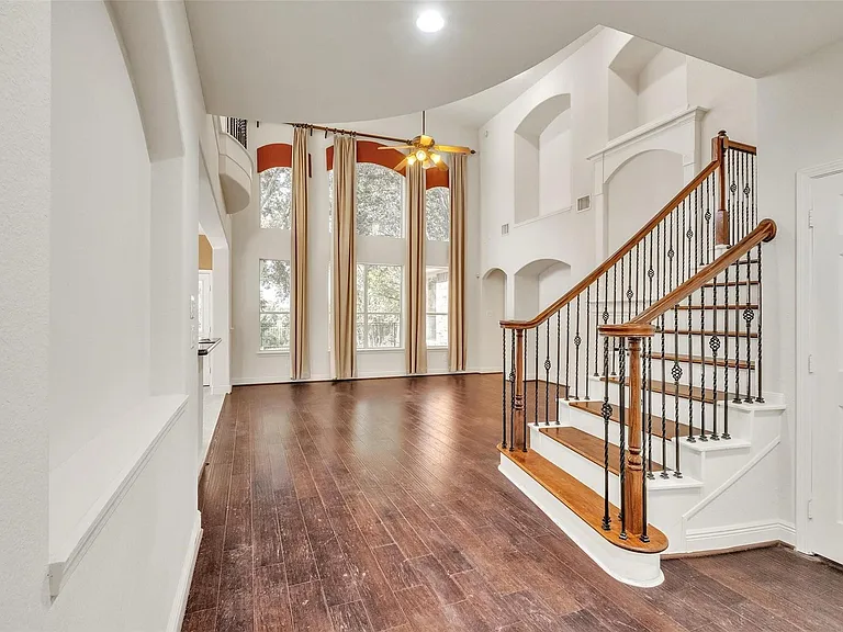 5303 Riverstone Crossing Dr — Photo 7