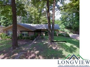 203 N Bradfield Rd, Daingerfield, TX 75638