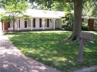 20 Club Grounds North Dr, Florissant, MO 63033