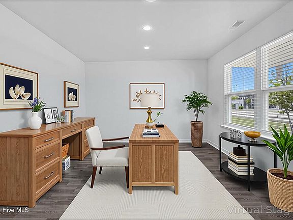 5th image of 1202 King Eider Way