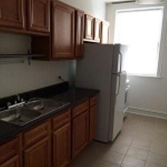 4th image of 5311 S Ellis Ave APT 3