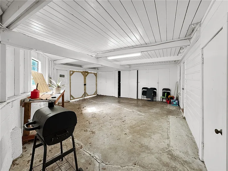 329 Foster Dr — Photo 22