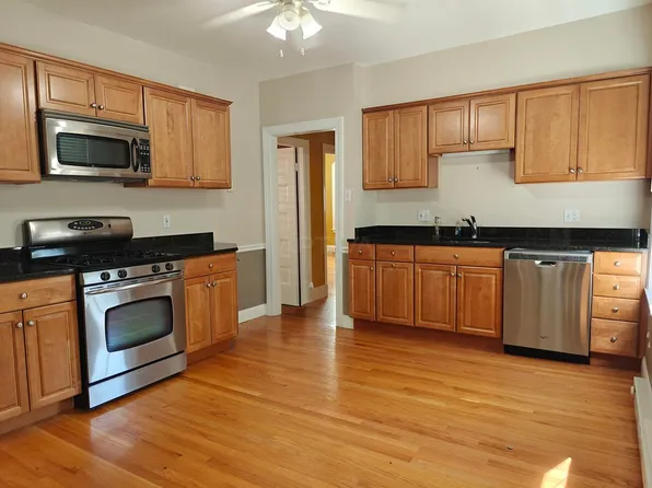 7 West St #6, Somerville, MA 02144