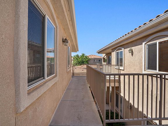 4th image of 6800 Vista Del Norte Dr NE #1321