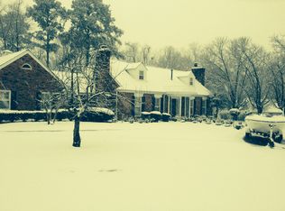 70 Hickory Rdg, Columbus, MS 39705