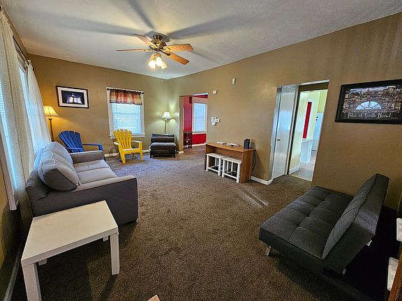 4th image of 717 Corby Blvd