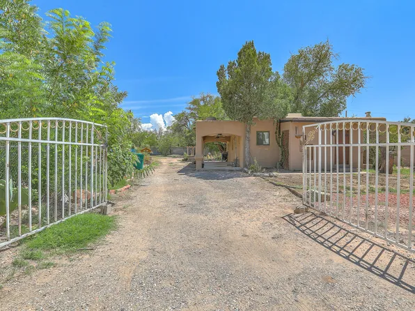 1722 Harzman Rd SW, Albuquerque, NM 87105