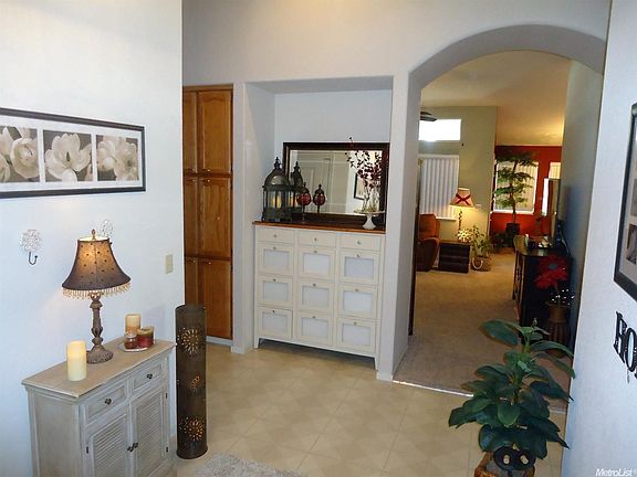 2nd image of 7209 Sunbreeze Ln