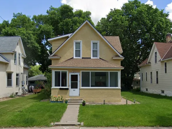 2011 Taylor St NE #2, Minneapolis, MN 55418