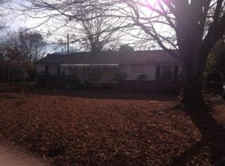 1705 Wandering Rd, Knoxville, TN 37912