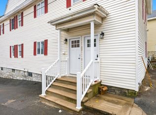 113-115 Liberty St, Lowell, MA 01851