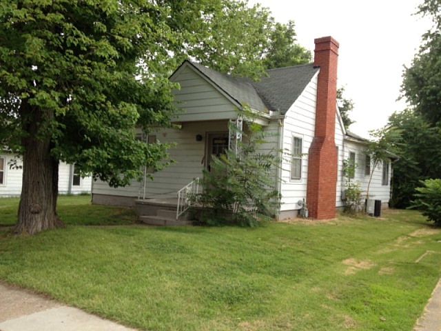 1st image of 350 McLeod Ave