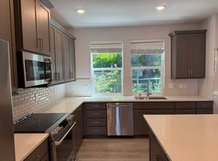 19314 121st Pl NE UNIT B, Bothell, WA 98011
