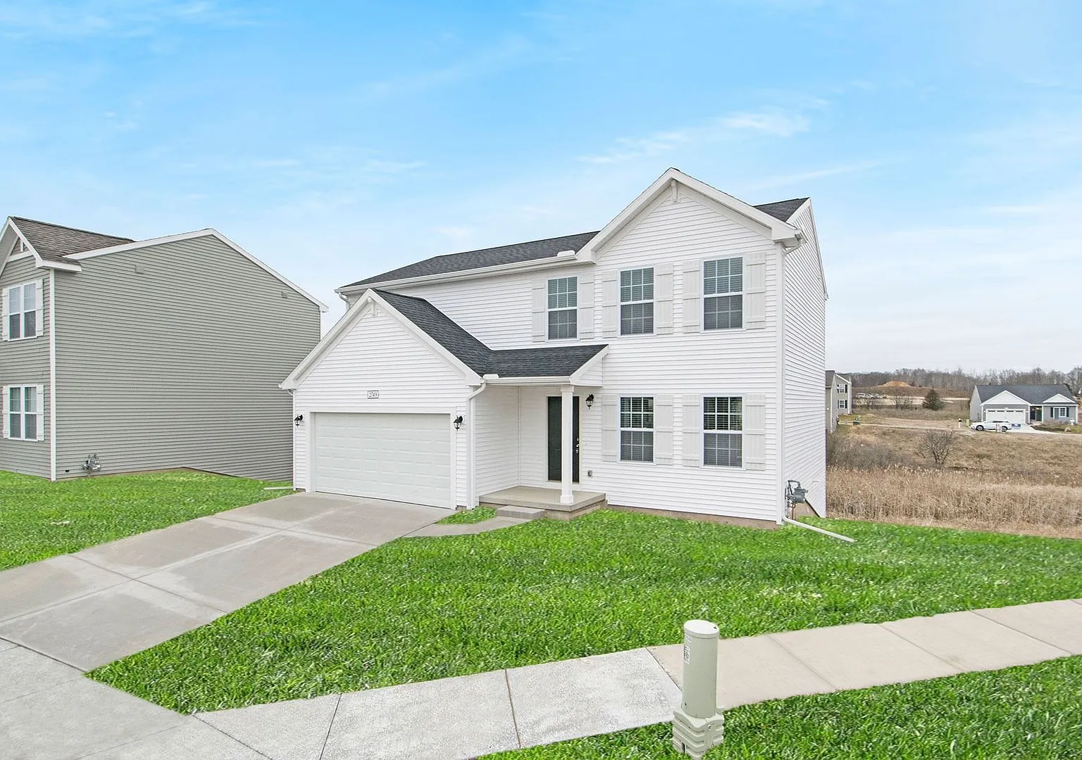 Move-In Special: Move-In Special: Get September & October Rent Free Plus A Reduced Security Depos... — Photo 3