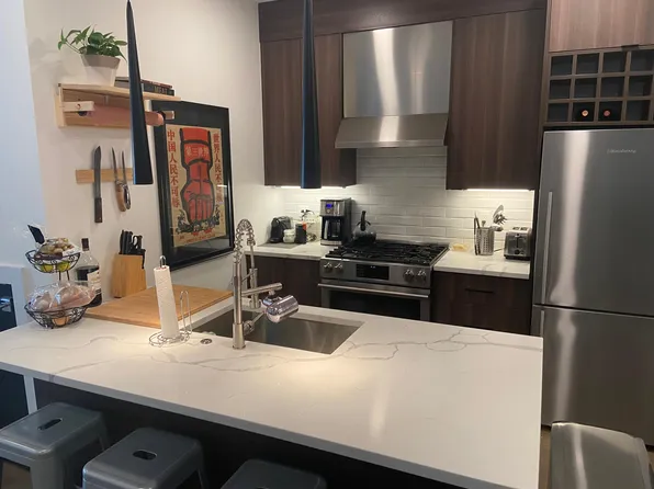 2619 University Pl NW #2, Washington, DC 20009