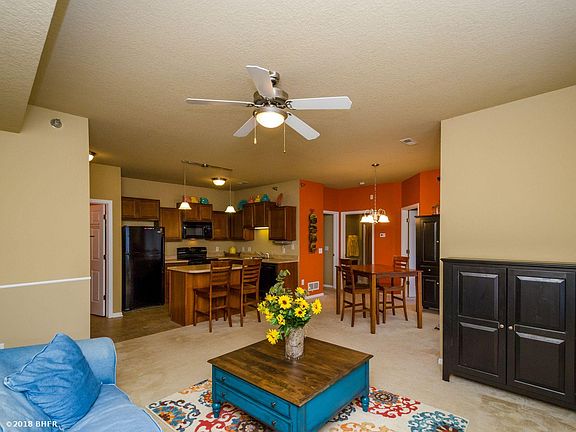 2nd image of 10325 Essex Dr Unit 14